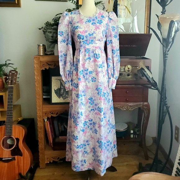 Vintage 70s Butterfly Puff Sleeve Prairie Dress - Picture 2 of 5
